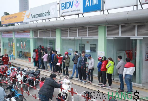 Ảnh Cây ATM ngân hàng Ngoại thương Vietcombank Số 09 CMT8 1