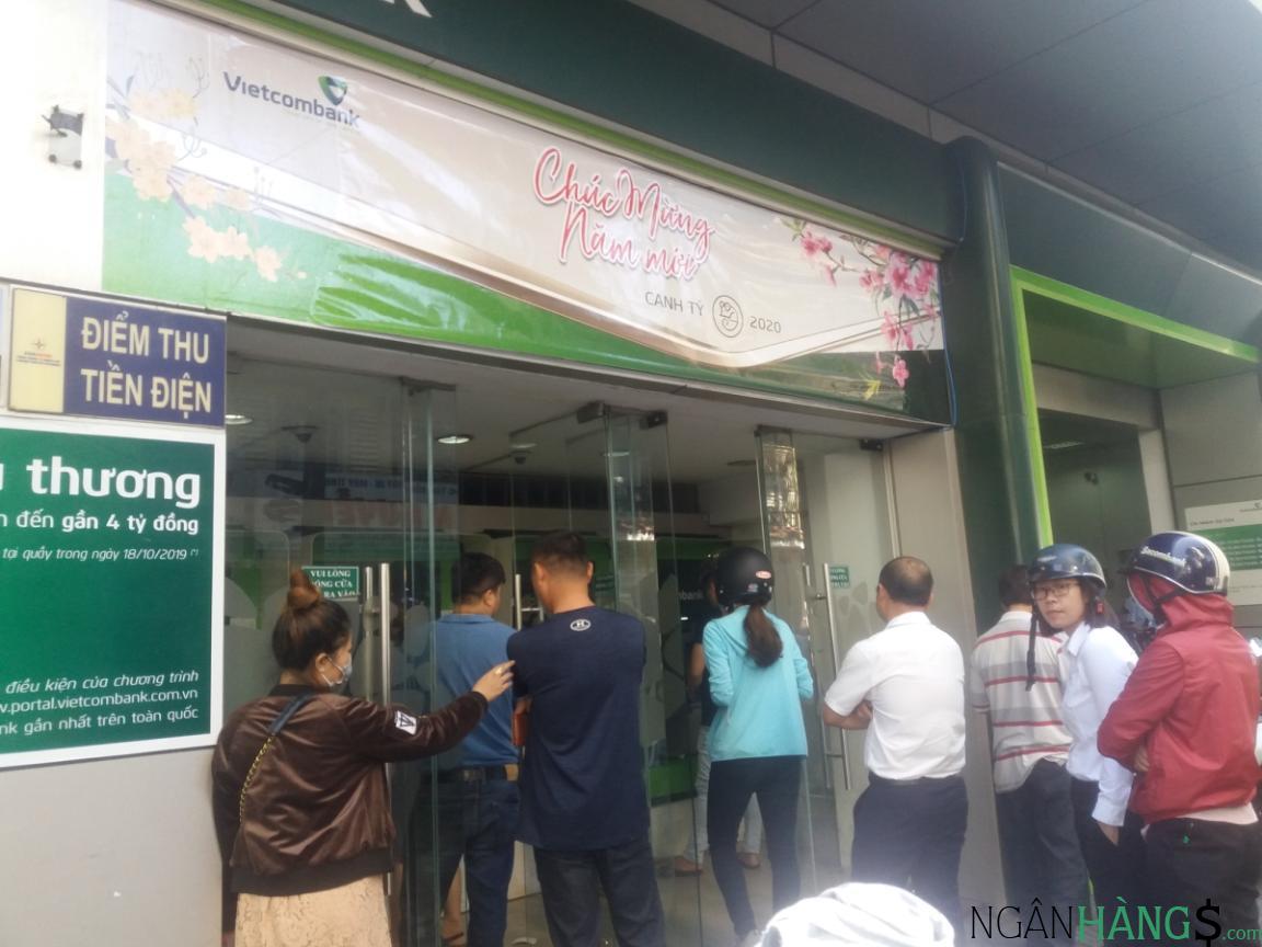 Ảnh Cây ATM ngân hàng Ngoại thương Vietcombank Siêu thị CoopMark Cam Ranh 1