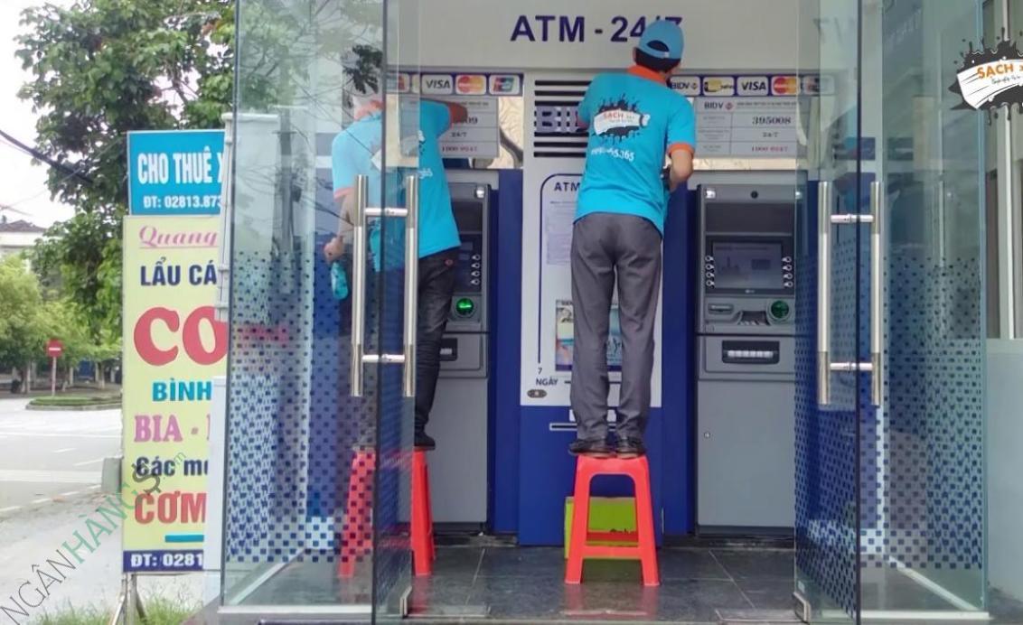 Ảnh Cây ATM ngân hàng Đầu Tư và Phát Triển BIDV Trụ sở Chi Nhánh Quận 3 1