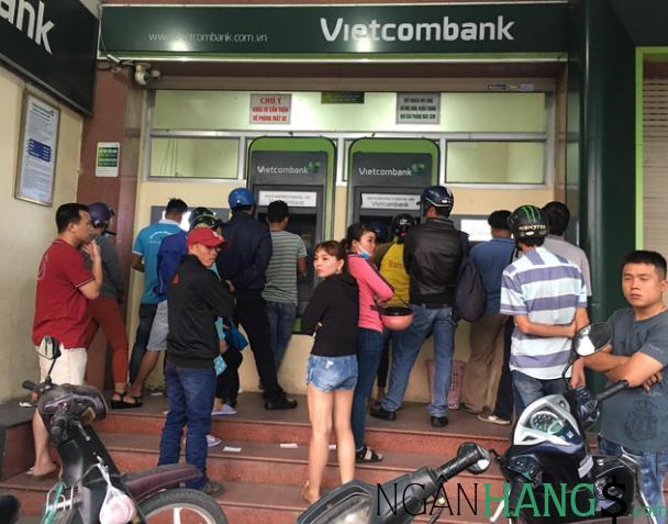 Ảnh Cây ATM ngân hàng Ngoại thương Vietcombank TTTM Phan Khang Đầm Sen 1