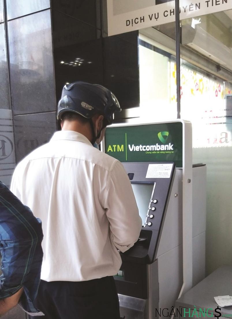 Ảnh Cây ATM ngân hàng Ngoại thương Vietcombank Tân Sơn Nhất 1