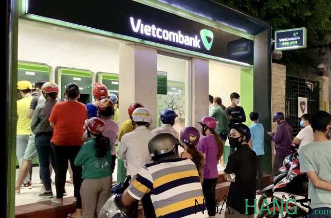 Ảnh Cây ATM ngân hàng Ngoại thương Vietcombank Hội quán KCN 1