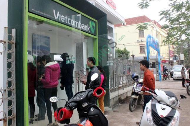 Ảnh Cây ATM ngân hàng Ngoại thương Vietcombank CC2 khu đô thị Bắc Linh Đàm 1