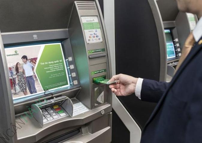 Ảnh Cây ATM ngân hàng Ngoại thương Vietcombank Công ty SUMIDENSO VN 1