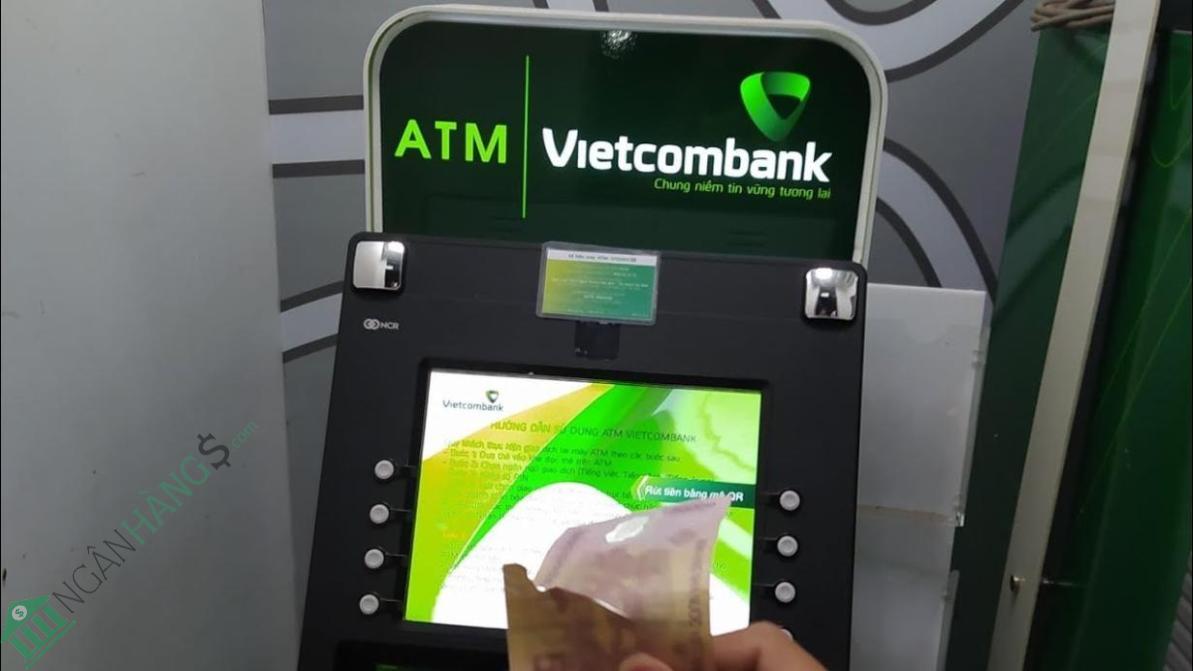 Ảnh Cây ATM ngân hàng Ngoại thương Vietcombank PGD Lê Hoàn 1